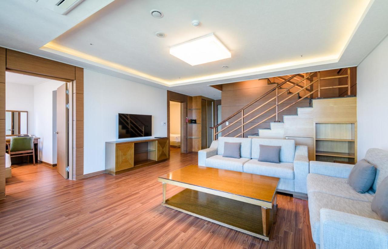Uni Hotel Jeju Dış mekan fotoğraf
